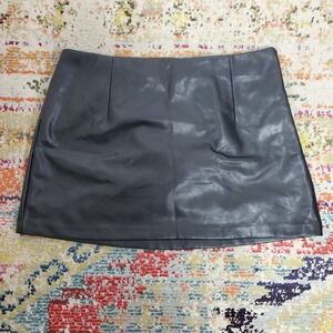 Abercrombie & Fitch Black Skort